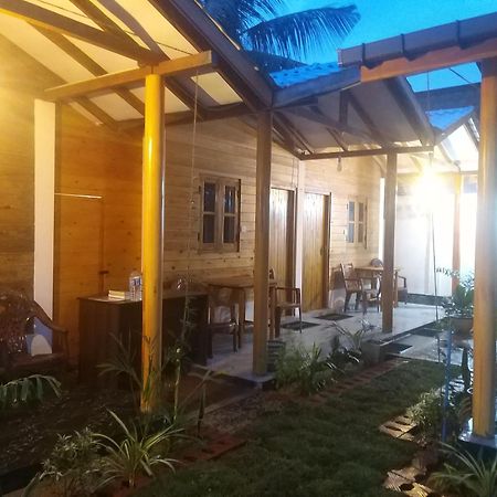 Dot Bey Beach Cabana Trincomalee Exterior photo