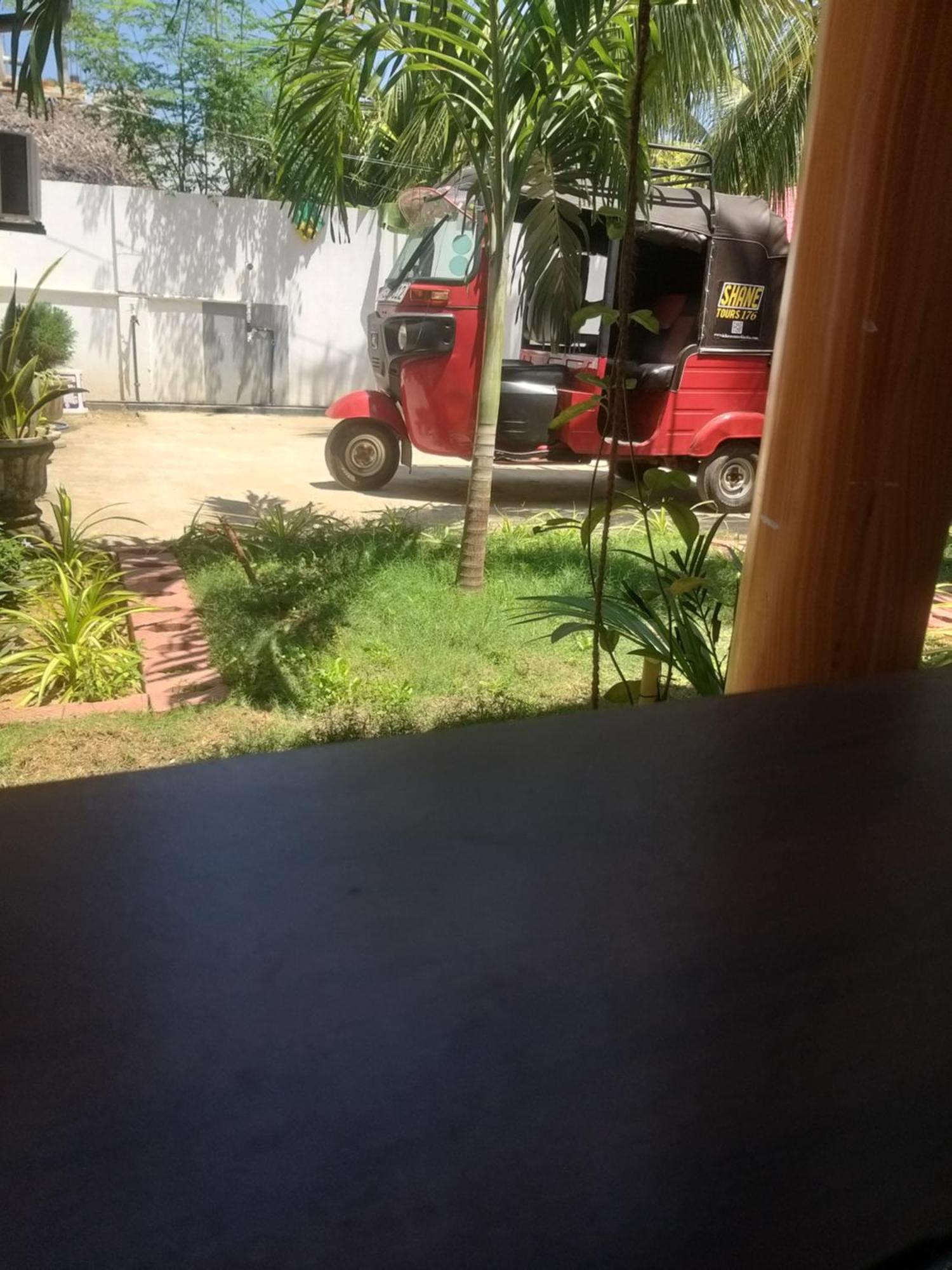 Dot Bey Beach Cabana Trincomalee Exterior photo
