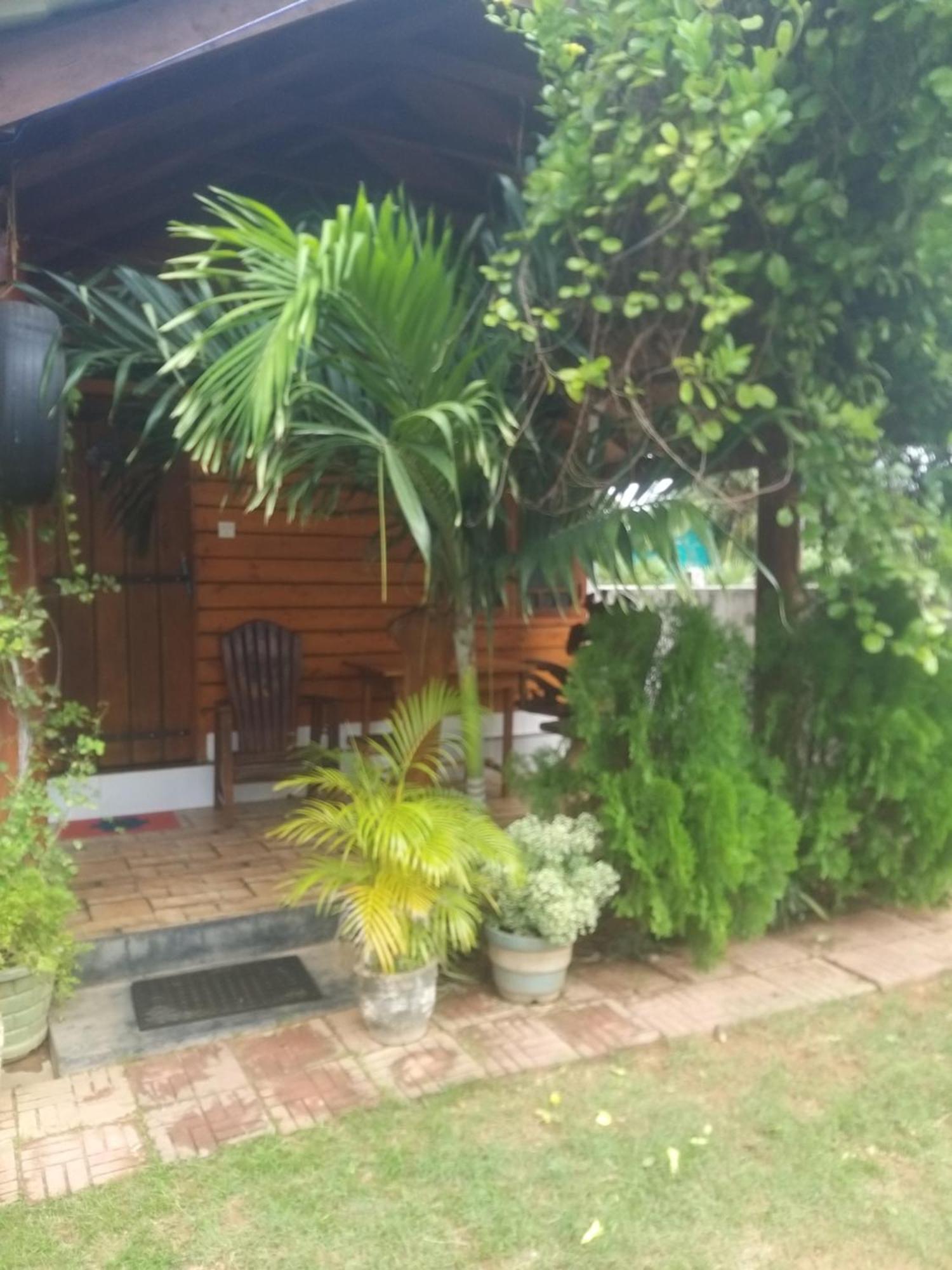Dot Bey Beach Cabana Trincomalee Exterior photo