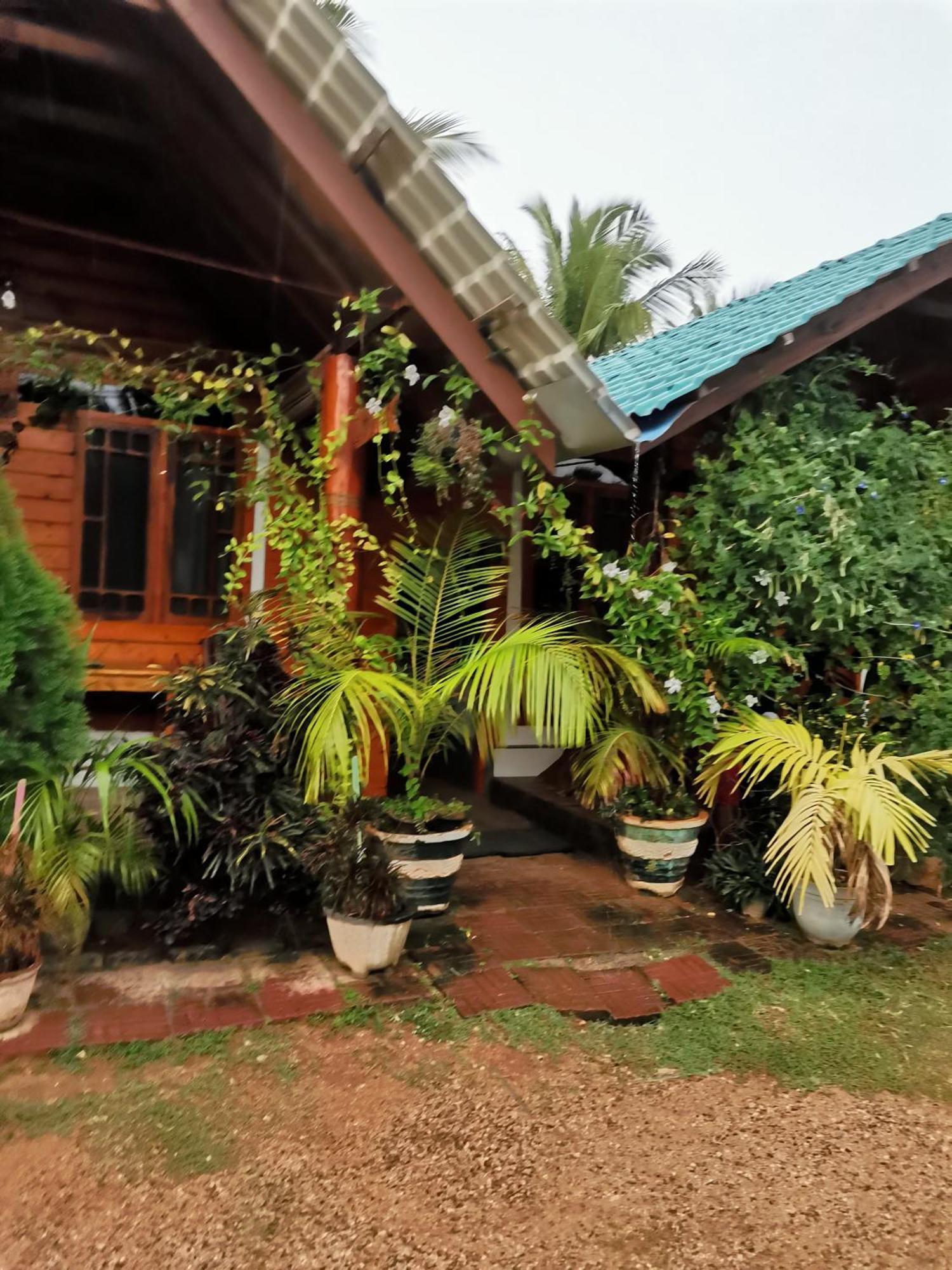 Dot Bey Beach Cabana Trincomalee Exterior photo